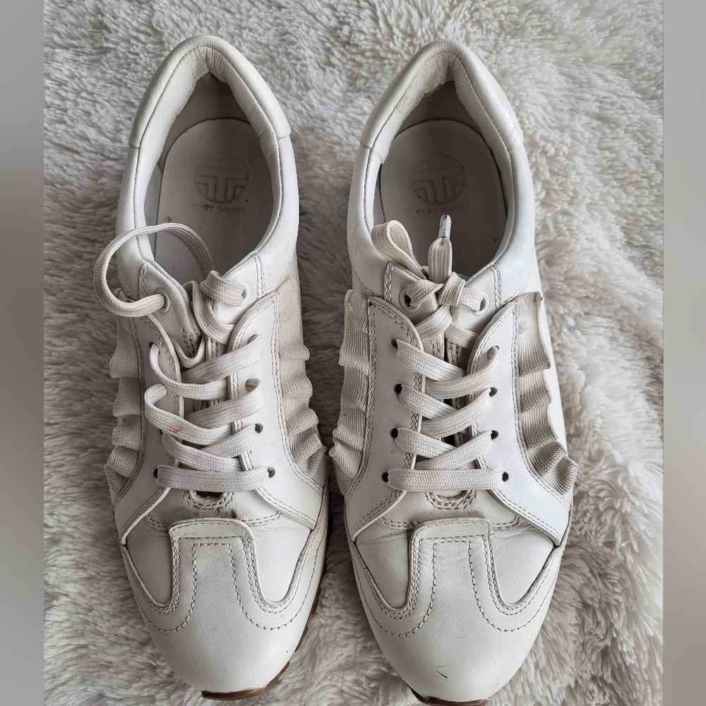 TORY BURCH white Ruffle sneakers Size 8.5